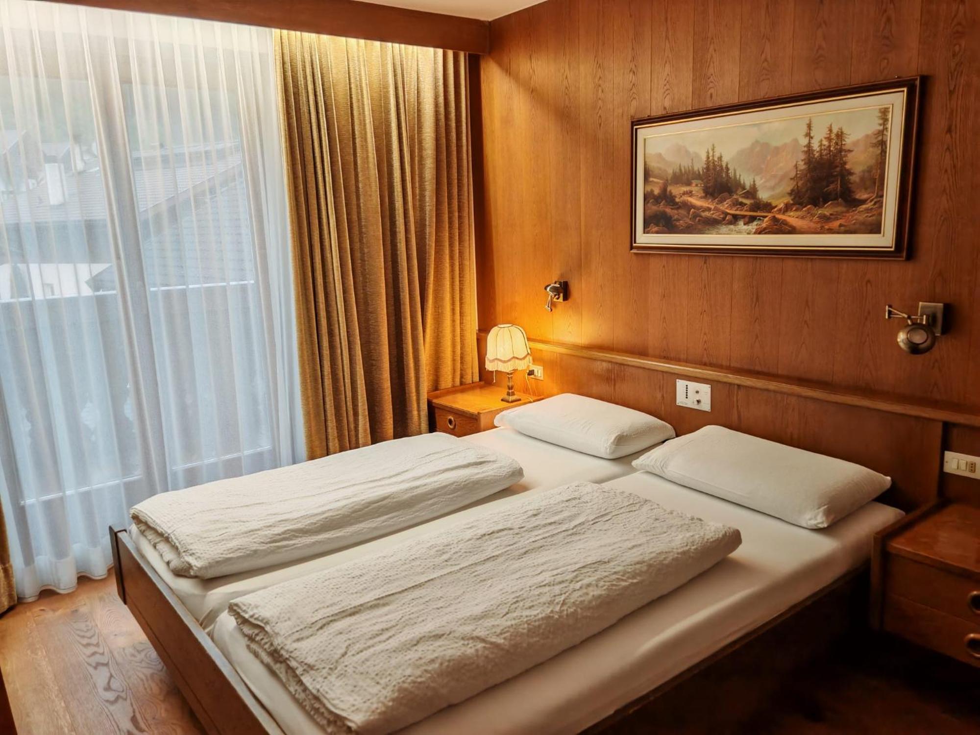 Hotel Alpenblick Sarentino Exteriér fotografie
